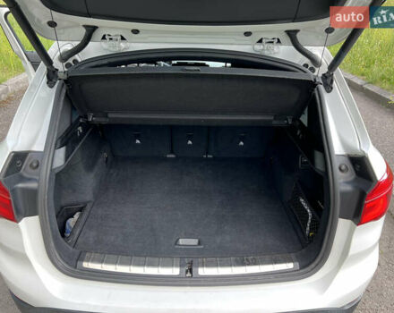 Белый БМВ Х1, объемом двигателя 2 л и пробегом 130 тыс. км за 17900 $, фото 8 на Automoto.ua