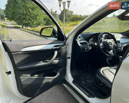 Белый БМВ Х1, объемом двигателя 2 л и пробегом 130 тыс. км за 17900 $, фото 14 на Automoto.ua