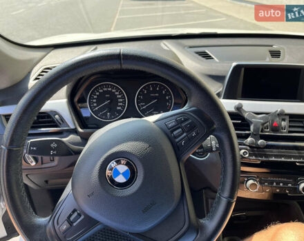 Белый БМВ Х1, объемом двигателя 1.5 л и пробегом 201 тыс. км за 17100 $, фото 6 на Automoto.ua