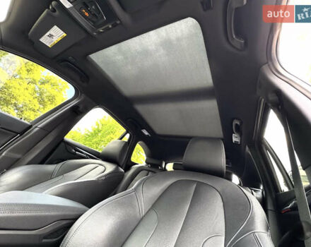 Белый БМВ Х1, объемом двигателя 2 л и пробегом 34 тыс. км за 24500 $, фото 6 на Automoto.ua