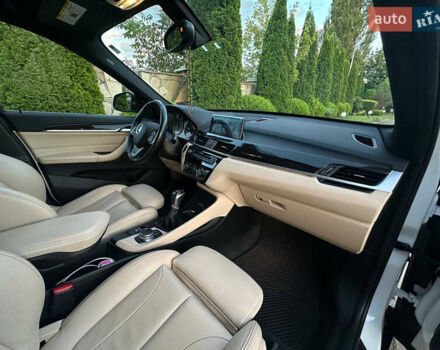 Белый БМВ Х1, объемом двигателя 2 л и пробегом 165 тыс. км за 16300 $, фото 14 на Automoto.ua