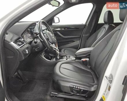 Белый БМВ Х1, объемом двигателя 2 л и пробегом 149 тыс. км за 3500 $, фото 6 на Automoto.ua