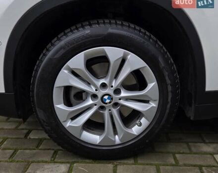 Белый БМВ Х1, объемом двигателя 1.5 л и пробегом 100 тыс. км за 17999 $, фото 13 на Automoto.ua