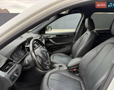 Белый БМВ Х1, объемом двигателя 2 л и пробегом 153 тыс. км за 16500 $, фото 16 на Automoto.ua