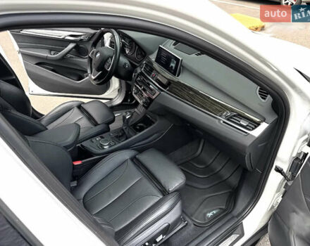 Белый БМВ Х1, объемом двигателя 2 л и пробегом 34 тыс. км за 24500 $, фото 4 на Automoto.ua
