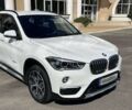 Белый БМВ Х1, объемом двигателя 2.5 л и пробегом 120 тыс. км за 15000 $, фото 2 на Automoto.ua