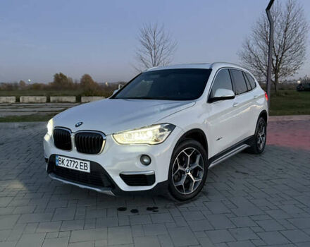 Белый БМВ Х1, объемом двигателя 2 л и пробегом 250 тыс. км за 18500 $, фото 1 на Automoto.ua