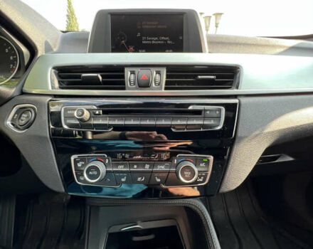 Белый БМВ Х1, объемом двигателя 2 л и пробегом 130 тыс. км за 17900 $, фото 17 на Automoto.ua