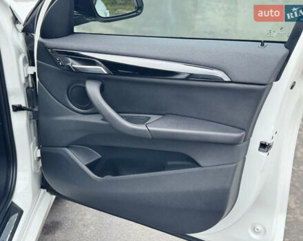 Белый БМВ Х1, объемом двигателя 2 л и пробегом 135 тыс. км за 19999 $, фото 55 на Automoto.ua