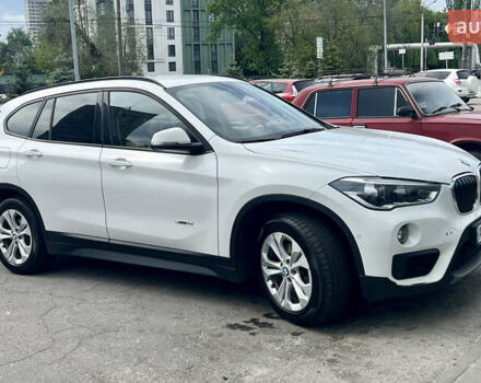 Белый БМВ Х1, объемом двигателя 2 л и пробегом 101 тыс. км за 21000 $, фото 2 на Automoto.ua