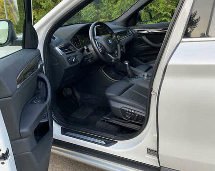 Белый БМВ Х1, объемом двигателя 2 л и пробегом 110 тыс. км за 16000 $, фото 25 на Automoto.ua