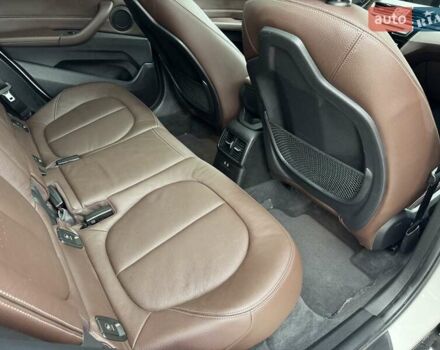 Білий БМВ Х1, об'ємом двигуна 2 л та пробігом 76 тис. км за 18300 $, фото 29 на Automoto.ua