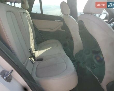 Белый БМВ Х1, объемом двигателя 2 л и пробегом 123 тыс. км за 4515 $, фото 9 на Automoto.ua