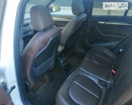 Белый БМВ Х1, объемом двигателя 2 л и пробегом 79 тыс. км за 19500 $, фото 30 на Automoto.ua