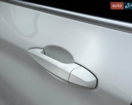 Білий БМВ Х1, об'ємом двигуна 2 л та пробігом 76 тис. км за 18300 $, фото 13 на Automoto.ua