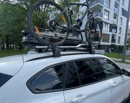 Белый БМВ Х1, объемом двигателя 2 л и пробегом 180 тыс. км за 20500 $, фото 3 на Automoto.ua