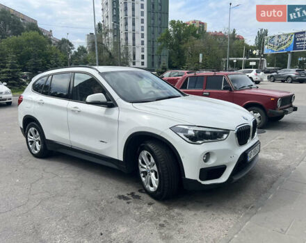 Белый БМВ Х1, объемом двигателя 2 л и пробегом 101 тыс. км за 21000 $, фото 26 на Automoto.ua