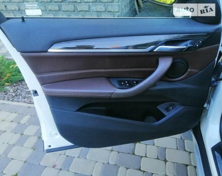 Белый БМВ Х1, объемом двигателя 2 л и пробегом 79 тыс. км за 19500 $, фото 24 на Automoto.ua