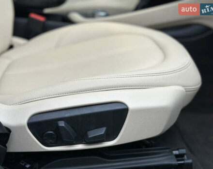 Білий БМВ Х1, об'ємом двигуна 2 л та пробігом 131 тис. км за 19500 $, фото 25 на Automoto.ua