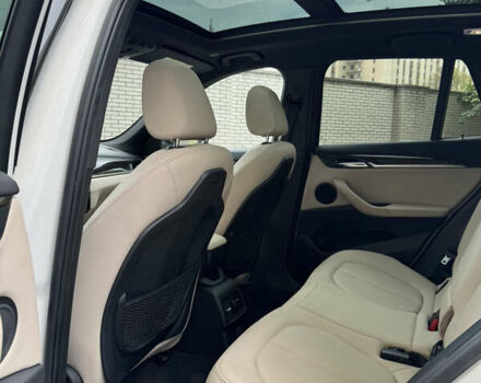 Білий БМВ Х1, об'ємом двигуна 2 л та пробігом 83 тис. км за 21000 $, фото 9 на Automoto.ua
