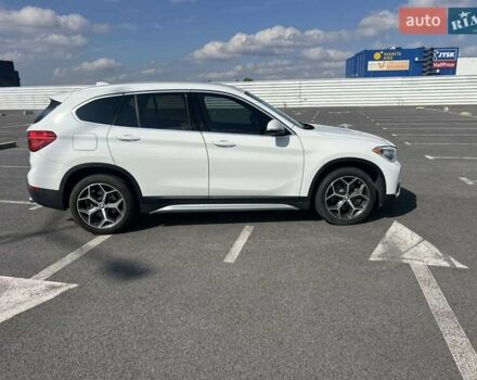 Белый БМВ Х1, объемом двигателя 2 л и пробегом 71 тыс. км за 22000 $, фото 23 на Automoto.ua