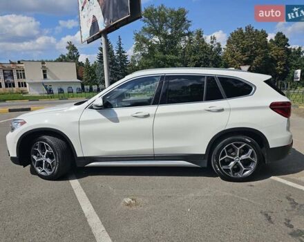 Білий БМВ Х1, об'ємом двигуна 2 л та пробігом 100 тис. км за 22000 $, фото 5 на Automoto.ua