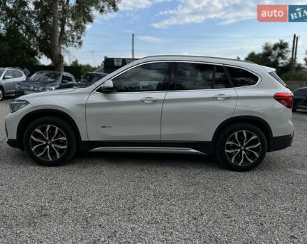 Білий БМВ Х1, об'ємом двигуна 2 л та пробігом 118 тис. км за 21500 $, фото 2 на Automoto.ua