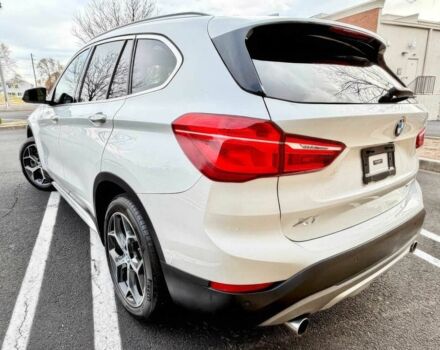 Белый БМВ Х1, объемом двигателя 2 л и пробегом 49 тыс. км за 10000 $, фото 3 на Automoto.ua