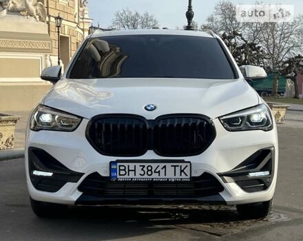 Білий БМВ Х1, об'ємом двигуна 2 л та пробігом 30 тис. км за 29499 $, фото 16 на Automoto.ua