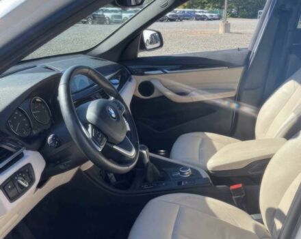 Белый БМВ Х1, объемом двигателя 2 л и пробегом 39 тыс. км за 5000 $, фото 6 на Automoto.ua
