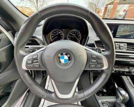 Белый БМВ Х1, объемом двигателя 2 л и пробегом 49 тыс. км за 10000 $, фото 11 на Automoto.ua