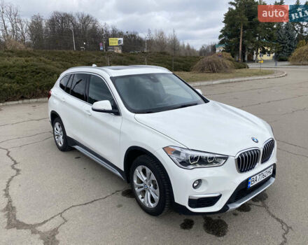 Білий БМВ Х1, об'ємом двигуна 2 л та пробігом 54 тис. км за 23800 $, фото 3 на Automoto.ua