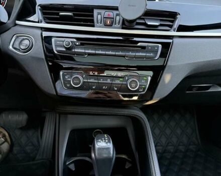 Белый БМВ Х1, объемом двигателя 2 л и пробегом 95 тыс. км за 22000 $, фото 28 на Automoto.ua