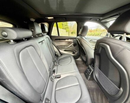 Белый БМВ Х1, объемом двигателя 2 л и пробегом 49 тыс. км за 10000 $, фото 15 на Automoto.ua