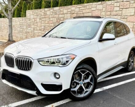 Белый БМВ Х1, объемом двигателя 2 л и пробегом 49 тыс. км за 10000 $, фото 2 на Automoto.ua