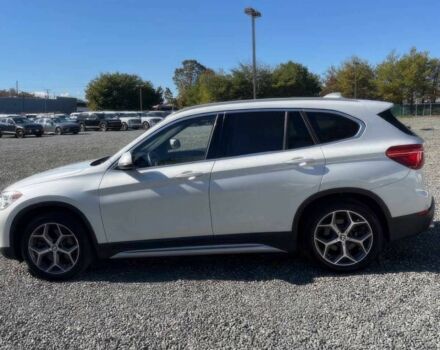 Белый БМВ Х1, объемом двигателя 2 л и пробегом 39 тыс. км за 5000 $, фото 2 на Automoto.ua