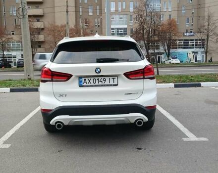 Белый БМВ Х1, объемом двигателя 2 л и пробегом 6 тыс. км за 32000 $, фото 4 на Automoto.ua