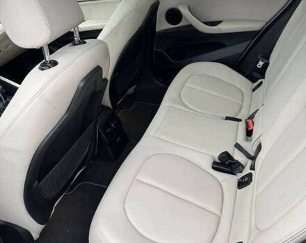 Білий БМВ Х1, об'ємом двигуна 2 л та пробігом 111 тис. км за 15700 $, фото 11 на Automoto.ua