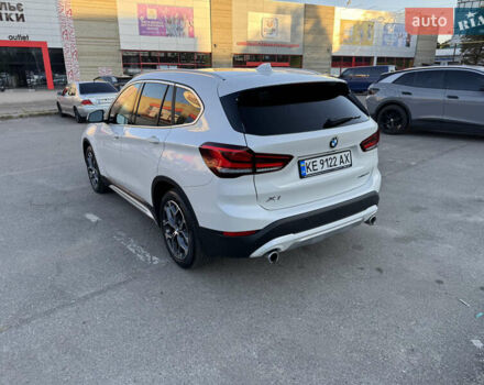 Белый БМВ Х1, объемом двигателя 2 л и пробегом 26 тыс. км за 28000 $, фото 6 на Automoto.ua