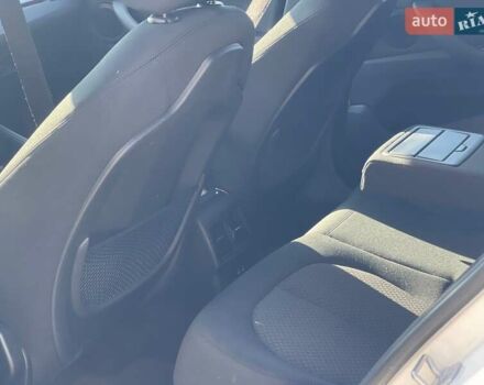 Белый БМВ Х1, объемом двигателя 2 л и пробегом 52 тыс. км за 33800 $, фото 32 на Automoto.ua