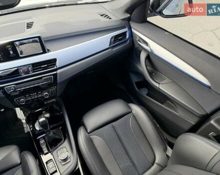 Білий БМВ Х1, об'ємом двигуна 2 л та пробігом 23 тис. км за 34000 $, фото 15 на Automoto.ua