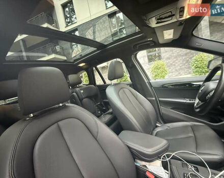 Білий БМВ Х1, об'ємом двигуна 2 л та пробігом 50 тис. км за 22777 $, фото 16 на Automoto.ua