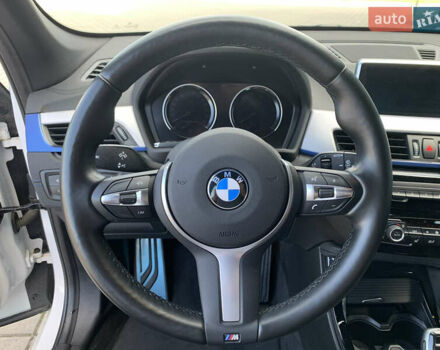 Білий БМВ Х1, об'ємом двигуна 2 л та пробігом 19 тис. км за 39700 $, фото 21 на Automoto.ua