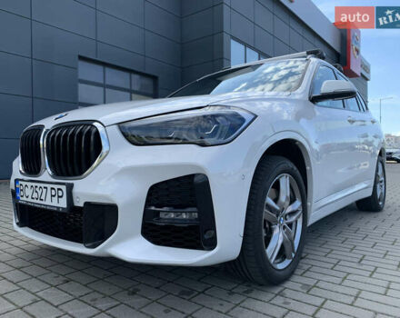 Білий БМВ Х1, об'ємом двигуна 2 л та пробігом 19 тис. км за 39700 $, фото 6 на Automoto.ua