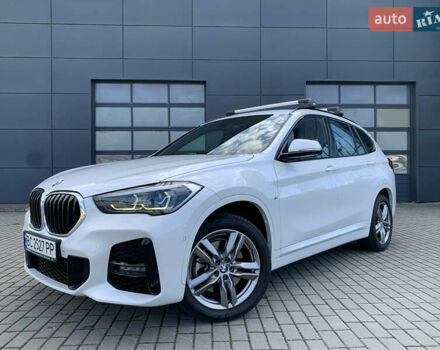 Білий БМВ Х1, об'ємом двигуна 2 л та пробігом 19 тис. км за 39700 $, фото 1 на Automoto.ua