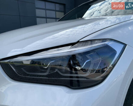 Білий БМВ Х1, об'ємом двигуна 2 л та пробігом 19 тис. км за 39700 $, фото 15 на Automoto.ua