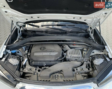 Білий БМВ Х1, об'ємом двигуна 2 л та пробігом 19 тис. км за 39700 $, фото 40 на Automoto.ua