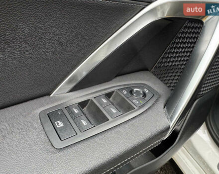 Белый БМВ Х1, объемом двигателя 2 л и пробегом 21 тыс. км за 41940 $, фото 13 на Automoto.ua