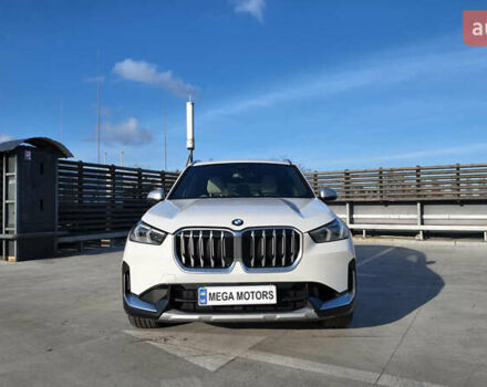 Белый БМВ Х1, объемом двигателя 2 л и пробегом 10 тыс. км за 39990 $, фото 1 на Automoto.ua