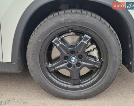 Белый БМВ Х1, объемом двигателя 2 л и пробегом 21 тыс. км за 35500 $, фото 21 на Automoto.ua